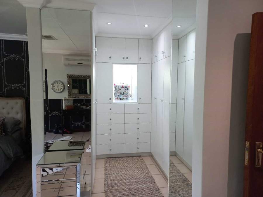 5 Bedroom Property for Sale in Keidebees Northern Cape